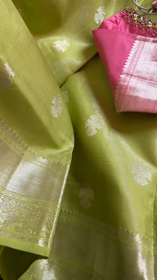 Fine weave hand woven pure zari kanchi pattu saree online