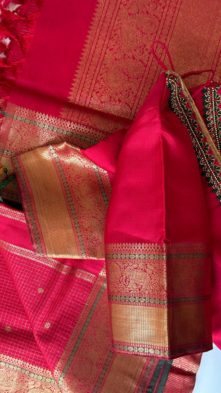 Pure kanchi red small checks butta kanjivaram silk saree with prestitched blouse