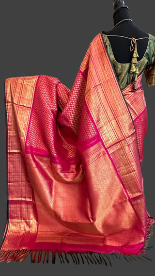 pinkish red pure kanchi pattu saree online usa pure kanjivaram silk saree online Indian wedding saree usa pure wedding muhurtam look silk saree red kanchi pattu pink kanjivaram silk saree with stitched blouse contrast blouse online usa 